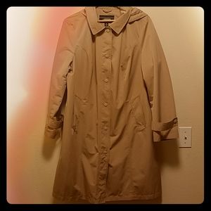 Lands' End khaki hooded raincoat size 1X